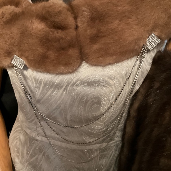 ** Real Mink fur Wrap** - Picture 4 of 4